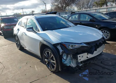 2021 Lexus Ux 250H z USA, uszkodzony, nr VIN JTHP9JBH9M2053995